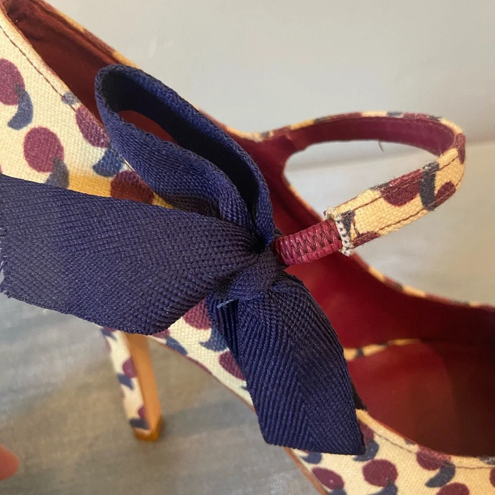 Tory Burch stylish women’s